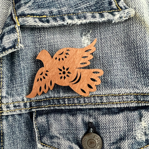 Paloma - wood pin